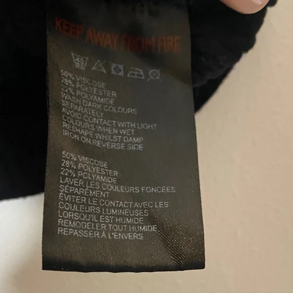 Urban Outfitters Black Long Sleeve Top - Picture 3 of 7